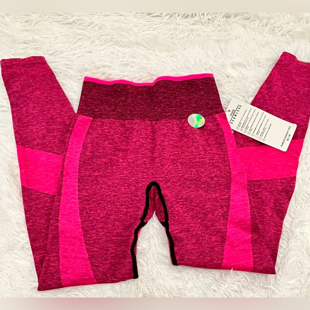 Victoria’s Secret PINK seamless work out leggings size xs